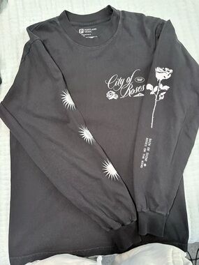 Men’s City of Roses Long Sleeve T-Shirt - Black